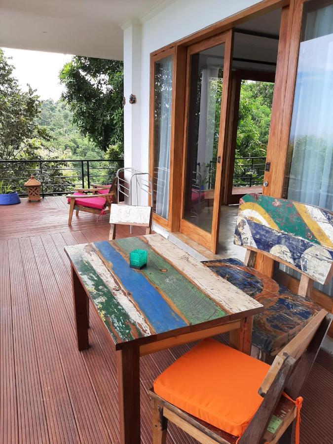 Liri Villa - Ocean, Hills, Valley View ロヴィーナ エクステリア 写真