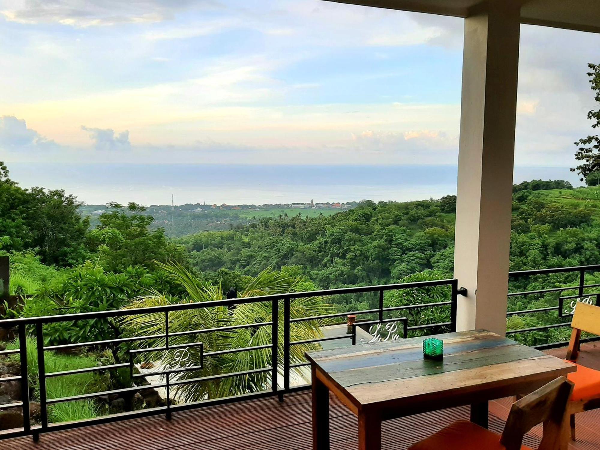 Liri Villa - Ocean, Hills, Valley View ロヴィーナ エクステリア 写真